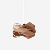 Moderne Hängelampe aus Holz für das Esszimmer